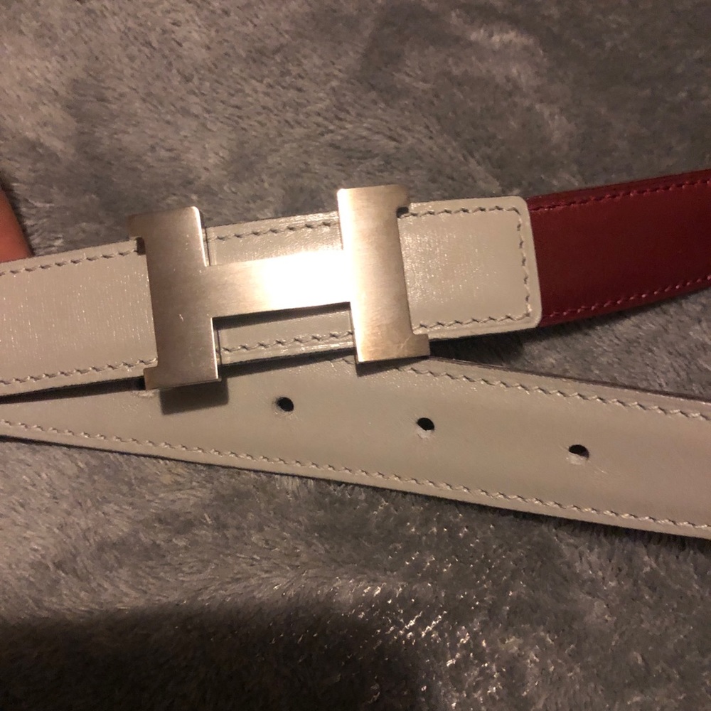 Hermès’ mini buckle belt